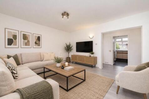 London, SW8 - property photo