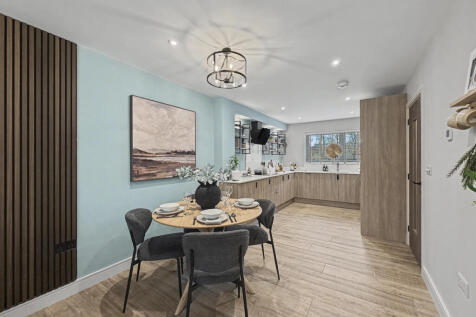 Portland, DT5 - property photo