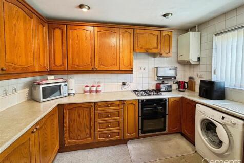 3c841925-Photo 205-30-25 2C 2011 2021 2021.jpg