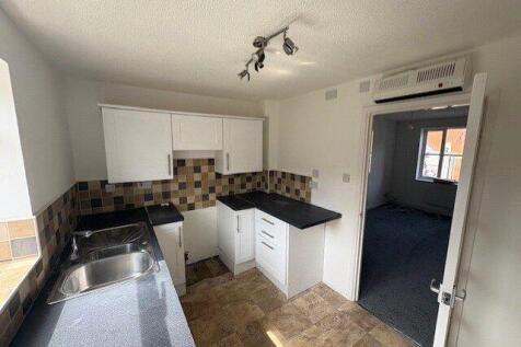 Redcar Close, Hartlepool, TS25 photo 5