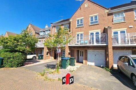 Rodyard Way, Parkside - Outside