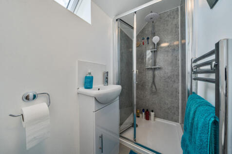 1349332-10-68bb31...