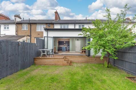 BACK GARDEN.jpg