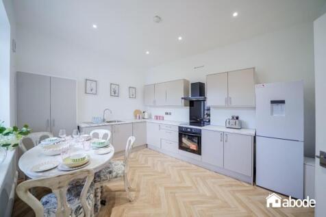 7 Courtenay Road Apartment -8.jpg