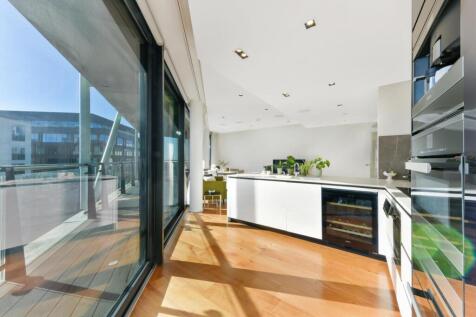 2 bed, 2 bath Apartment in newcastle - Photo 10