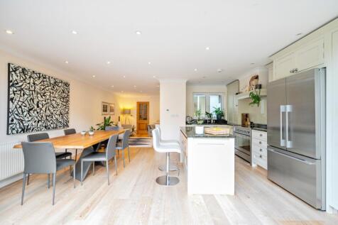 1347428-9-68b5e1e...