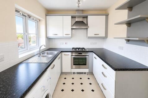 Fenton Place, Leeds, LS10 photo 4