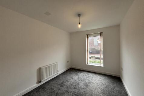 Westbury Street, Elland, HX5 9AL photo 3