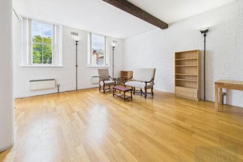 Open-plan living, kitchen &amp; dining space