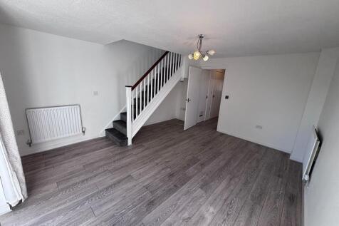 19, Oakham Mews, Osmondthorpe, Leeds photo 3