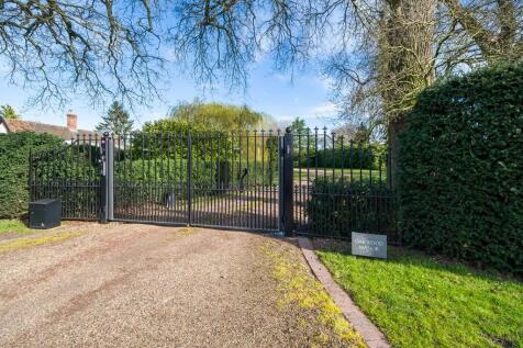 1440px_Oakwood Ma...