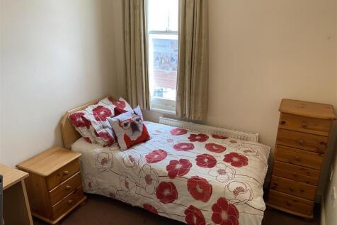 Bedroom 2 - Flat 2, 23 Mill Road.jpg