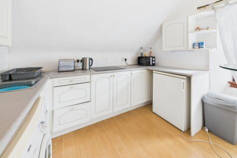 CAM03481G0-PR0092-STILL012