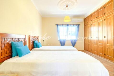 Vale Formoso 4 Bedroom Villa For Sale