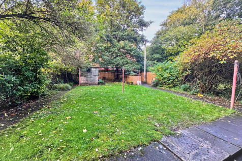 Communal rear garden