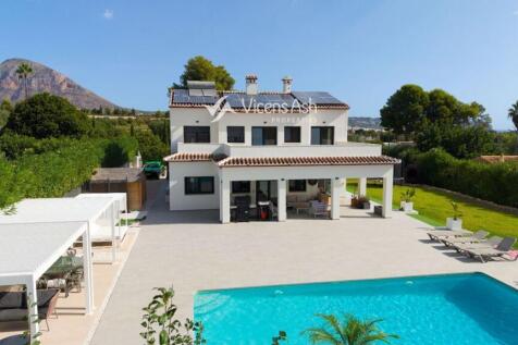 Property Image 1