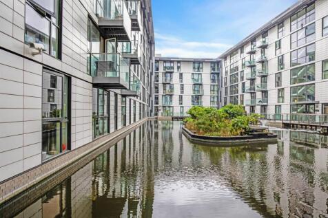 1 bed, 1 bath Flat in London - Photo 10
