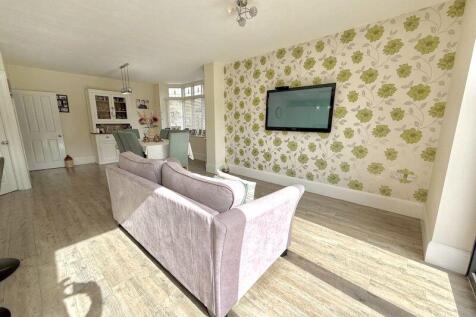 Kitchen/Dining/Living