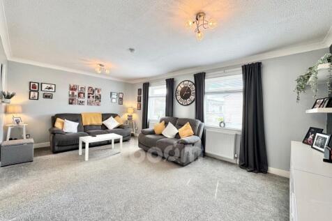 Swan Place, Johnstone lounge photo