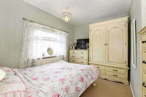 Bruce Road, London, E3 photo 5