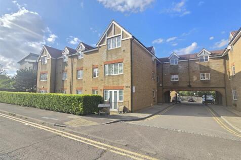 Madison Court, NW4.jpg
