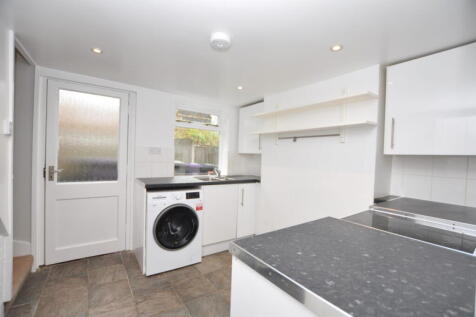 Crispin Terrace, Oughton Head Way, Hitchin, Hertfordshire, SG5 2LB photo 3