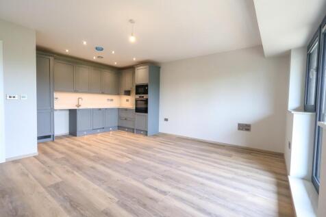 Open plan Lounge/kitchen