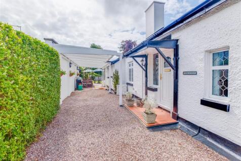 Constables 74 Hooton Road-2-34.jpg