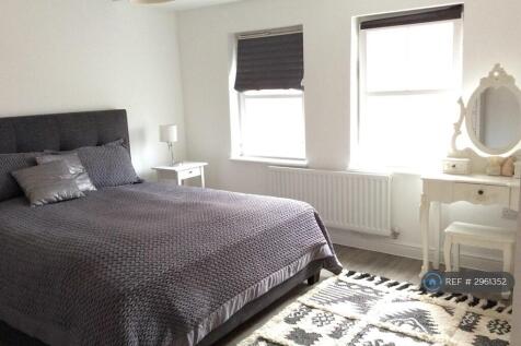 Bedroom #1