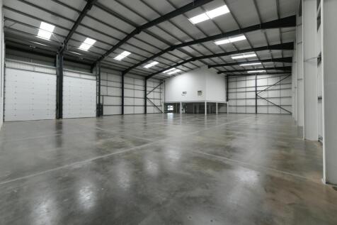 Unit 8 IO Salfords_HiRes45.jpg