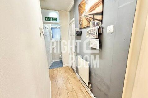 room-1-flat-19-llandovery-house-e14-3le-993653