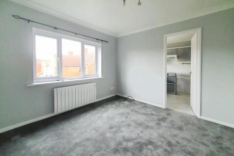 Seaton Road, Yeovil photo 4