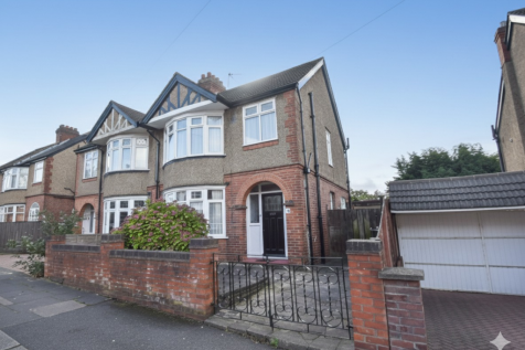 Luton, LU2 - property photo