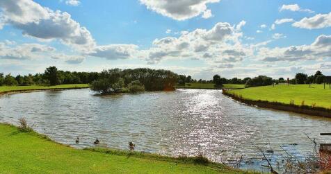 Skirlington Leisure Park