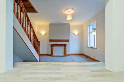 Bamford Crescent, Accrington, BB5 photo 3