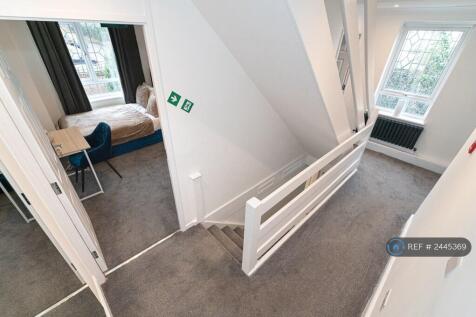1st Floor Landing 