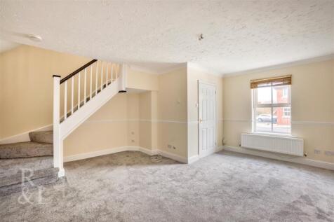 20 Balmoral Close (8).jpg