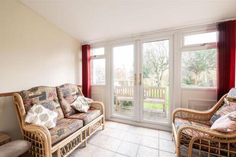 6 Bearton Avenue-14.jpg