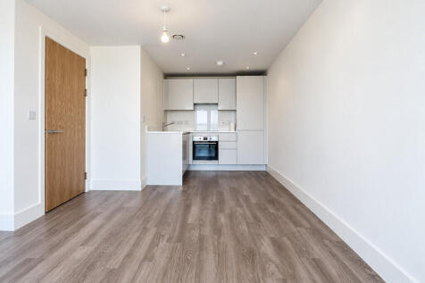 Kitchen - Angle 3