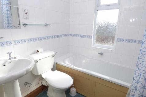 North View, Cullercoats photo 4