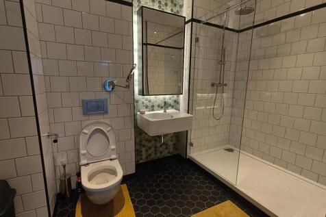 Grantham House, 46 Botanic Square photo 4
