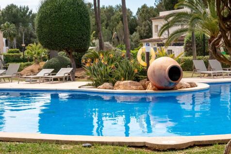 Communal Pool (3)