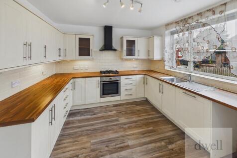Cardinal Road, Beeston, Leeds, LS11 photo 3