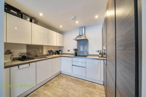 1-bed flat on Tamworth Road, Croydon, CR0, £1,500/mo