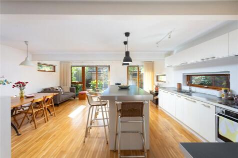 Kitchen/Living