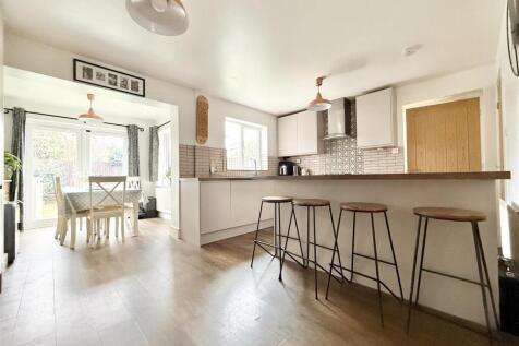 Family Living Kitchen