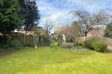 Second Garden Are...