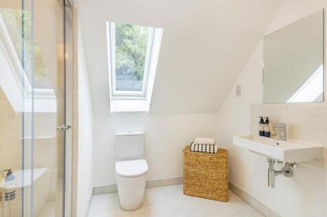 Dandara - The Heathers - Home 12, The Bletchley