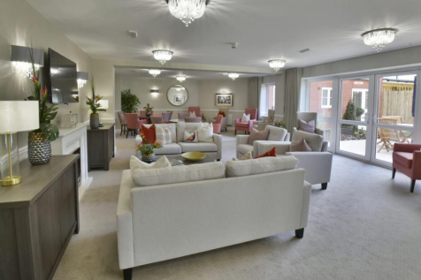 St. Nicholas Lodge - Owners Lounge.png