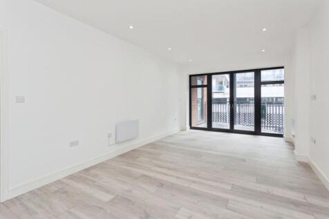 Reception/Kitchen